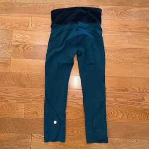 Lululemon Cropped Legging